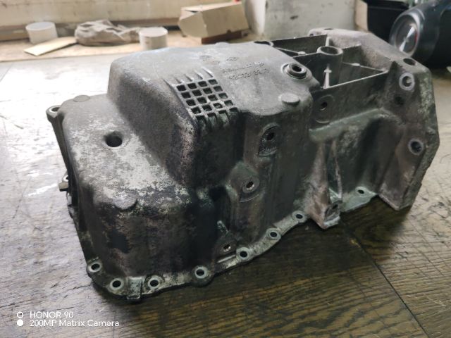 bontott RENAULT MODUS Olajteknő