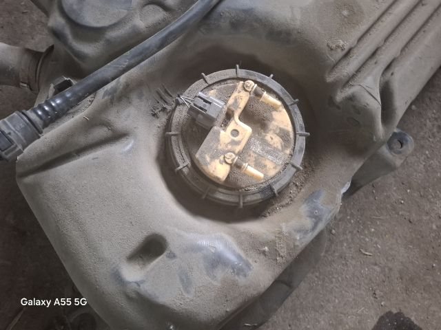 bontott RENAULT MODUS Tank