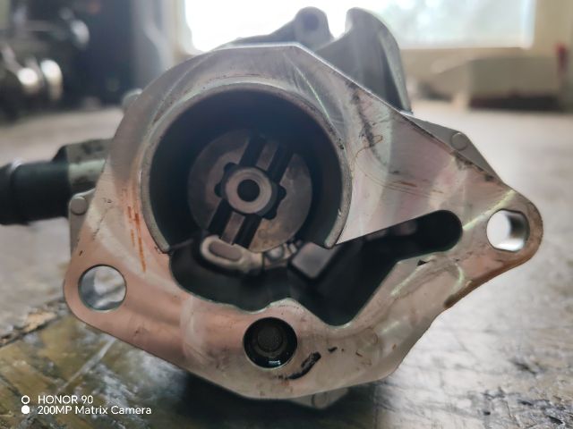 bontott RENAULT MODUS Vákumpumpa