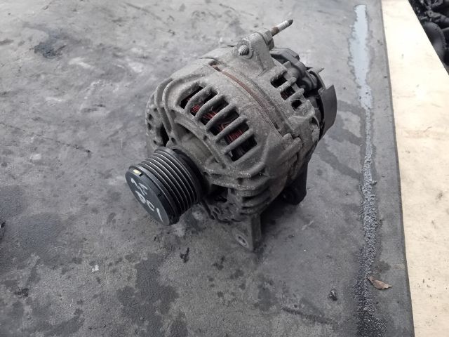 bontott RENAULT MODUS Generátor