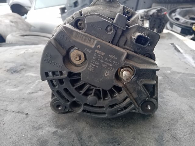 bontott RENAULT MODUS Generátor