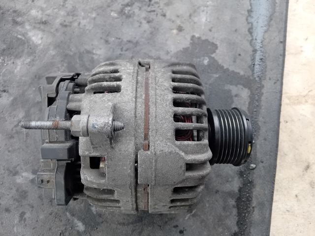 bontott RENAULT MODUS Generátor