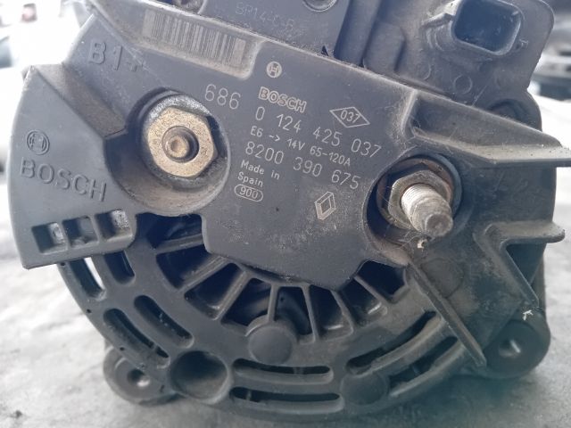 bontott RENAULT MODUS Generátor