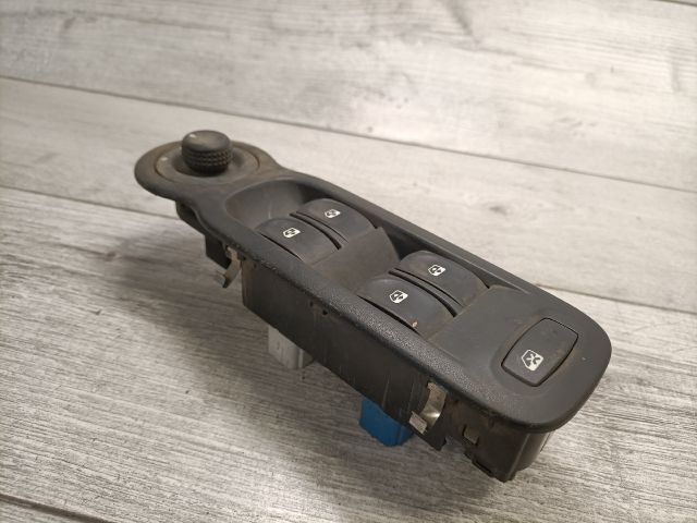 bontott RENAULT MODUS Ablakemelő és Tükör Kapcsoló