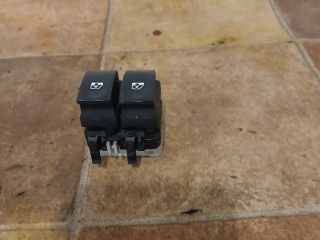 bontott RENAULT MODUS Ablakemelő Kapcsoló Négyes / Kettes