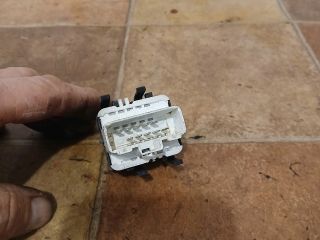 bontott RENAULT MODUS Ablakemelő Kapcsoló Négyes / Kettes