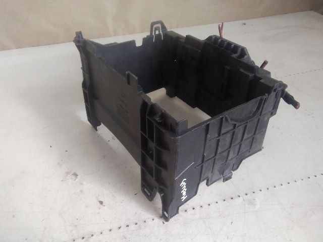 bontott RENAULT MODUS Akkumulátor Tartó