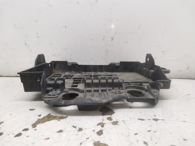 bontott RENAULT MODUS Akkumulátor Tartó