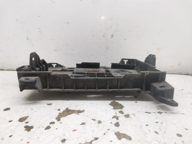 bontott RENAULT MODUS Akkumulátor Tartó