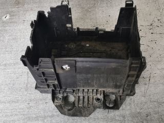 bontott RENAULT MODUS Akkumulátor Tartó