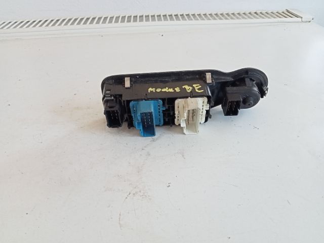 bontott RENAULT MODUS Bal első Ablakemelő Kapcsoló