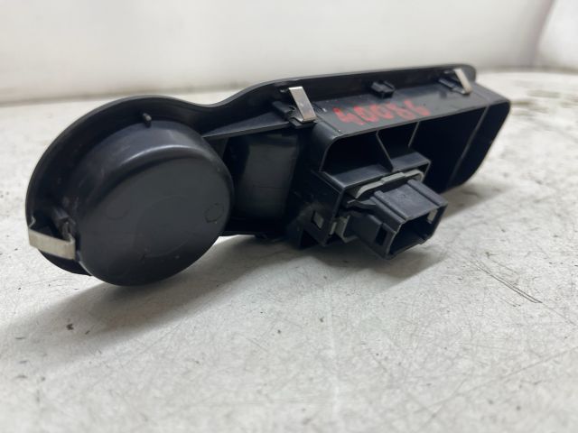 bontott RENAULT MODUS Bal első Ablakemelő Kapcsoló