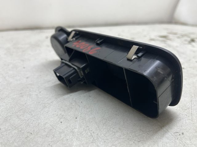 bontott RENAULT MODUS Bal első Ablakemelő Kapcsoló