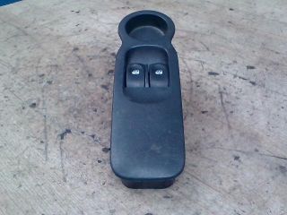 bontott RENAULT MODUS Bal első Ablakemelő Kapcsoló