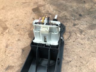 bontott RENAULT MODUS Bal első Ablakemelő Kapcsoló