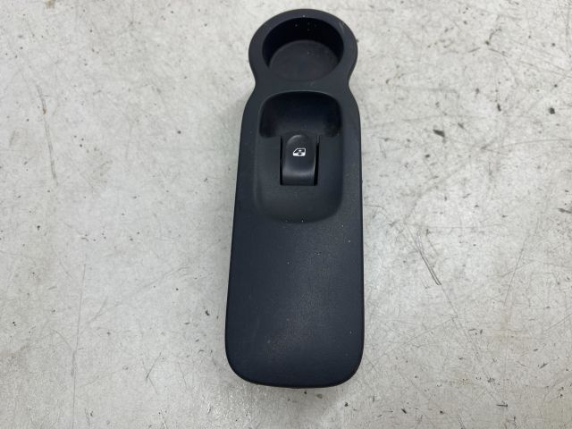 bontott RENAULT MODUS Bal első Ablakemelő Kapcsoló