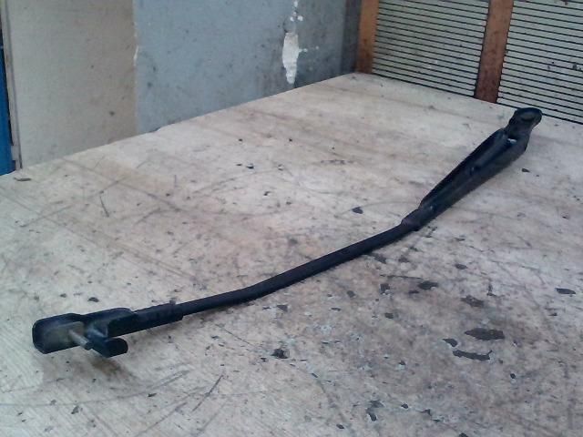 bontott RENAULT MODUS Bal első Ablaktörlő Kar