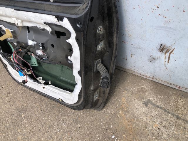 bontott RENAULT MODUS Bal első Ajtó (Üres lemez)