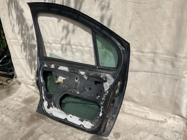 bontott RENAULT MODUS Bal első Ajtó (Üres lemez)