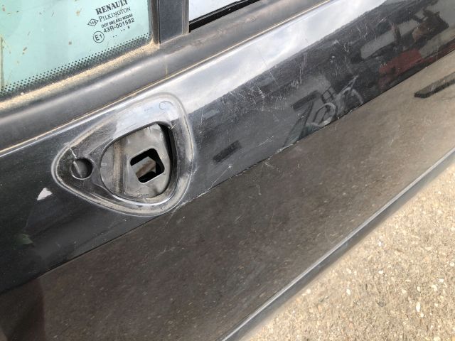 bontott RENAULT MODUS Bal első Ajtó (Üres lemez)