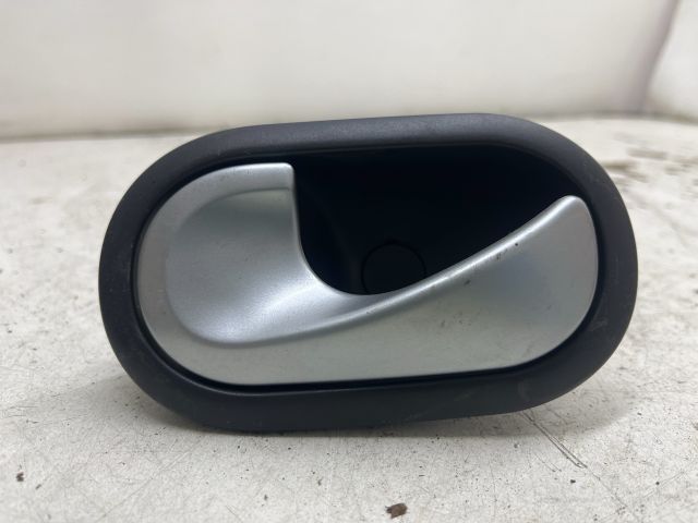 bontott RENAULT MODUS Bal első Belső Kilincs