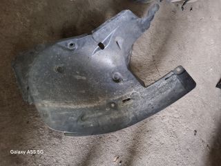 bontott RENAULT MODUS Bal első Hátsó Dobbetét (Kerékjárati, Műanyag)