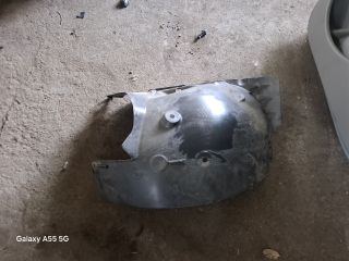 bontott RENAULT MODUS Bal első Hátsó Dobbetét (Kerékjárati, Műanyag)