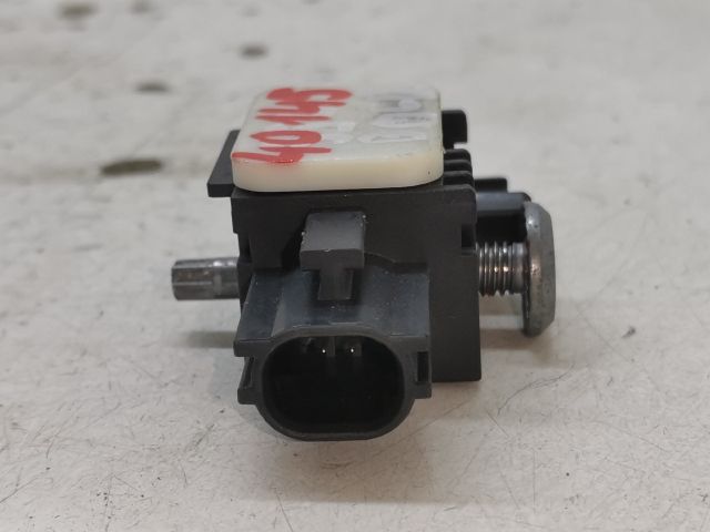 bontott RENAULT MODUS Bal első Oldal Ütközés Érzékelő