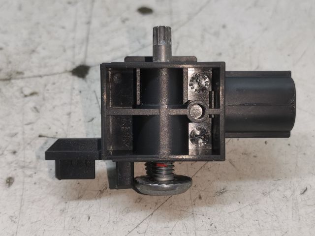 bontott RENAULT MODUS Bal első Oldal Ütközés Érzékelő