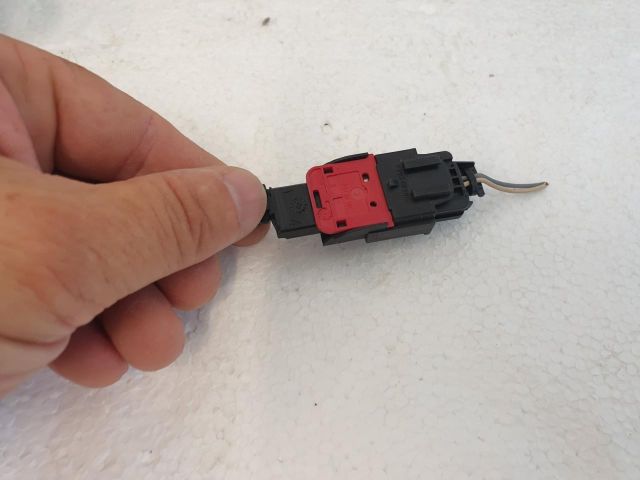 bontott RENAULT MODUS Bal első Övfeszítő