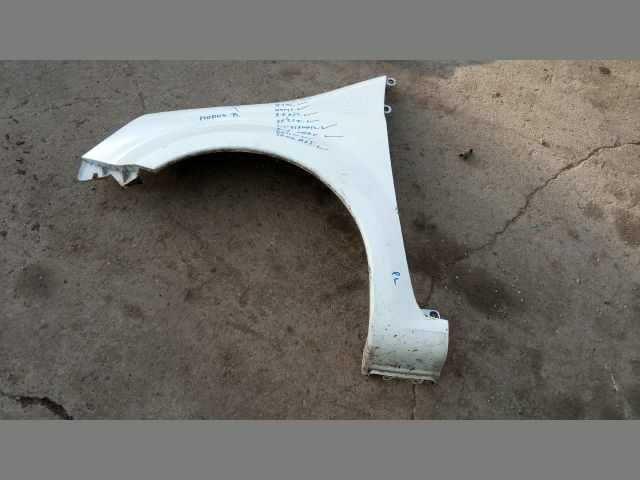 bontott RENAULT MODUS Bal első Sárvédő