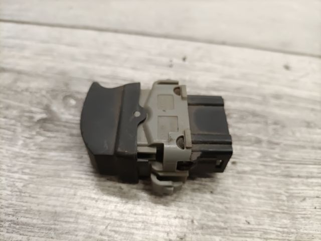 bontott RENAULT MODUS Bal hátsó Ablakemelő Kapcsoló