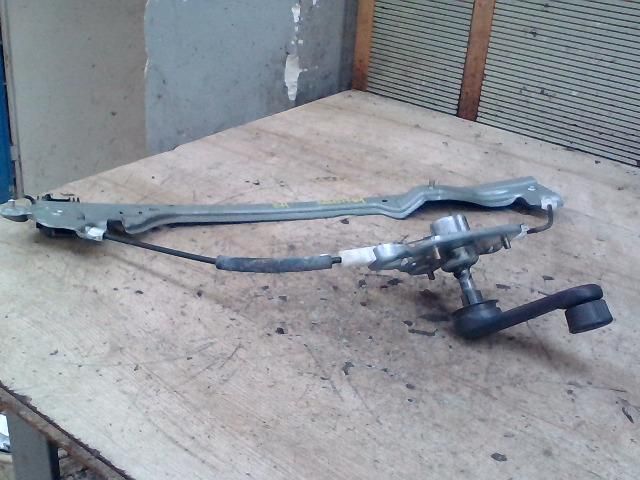 bontott RENAULT MODUS Bal hátsó Ablakemelő Szerkezet (Mechanikus)
