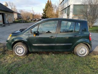 bontott RENAULT MODUS Bal hátsó Ajtó (Részeivel)