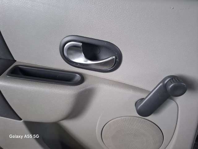 bontott RENAULT MODUS Bal hátsó Ajtó (Részeivel)