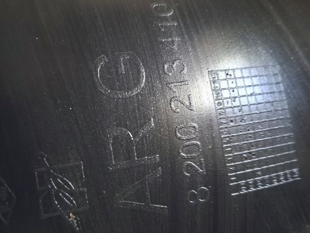 bontott RENAULT MODUS Bal hátsó Dobbetét (Kerékjárati, Műanyag)