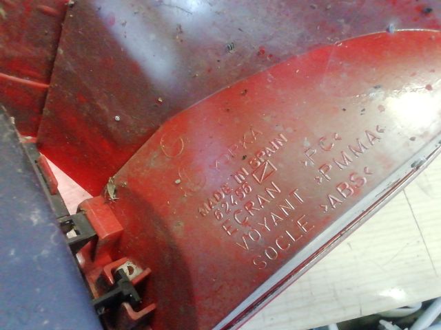 bontott RENAULT MODUS Bal Hátsó Lámpa