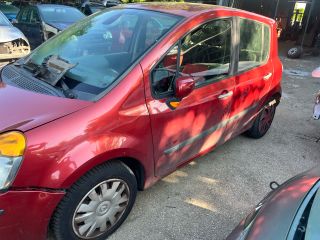 bontott RENAULT MODUS Bal Hátsó Lámpa