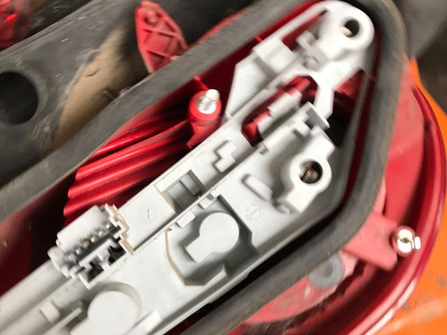 bontott RENAULT MODUS Bal Hátsó Lámpa