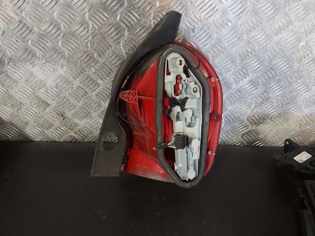 bontott RENAULT MODUS Bal Hátsó Lámpa