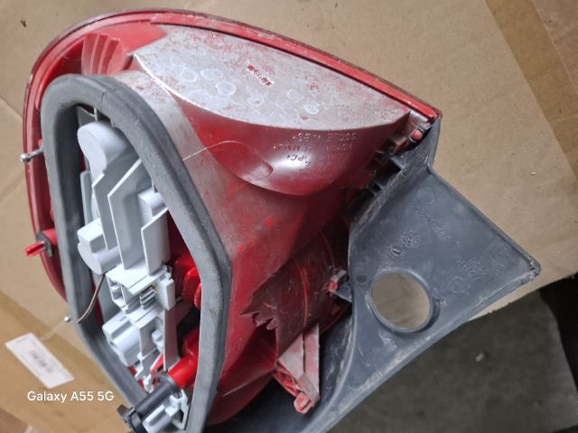 bontott RENAULT MODUS Bal Hátsó Lámpa