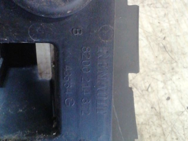 bontott RENAULT MODUS Bal hátsó Oldal Lökhárító Tartó (Műanyag)