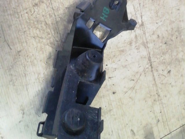 bontott RENAULT MODUS Bal hátsó Oldal Lökhárító Tartó (Műanyag)