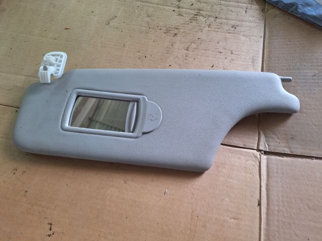 bontott RENAULT MODUS Bal Napellenző