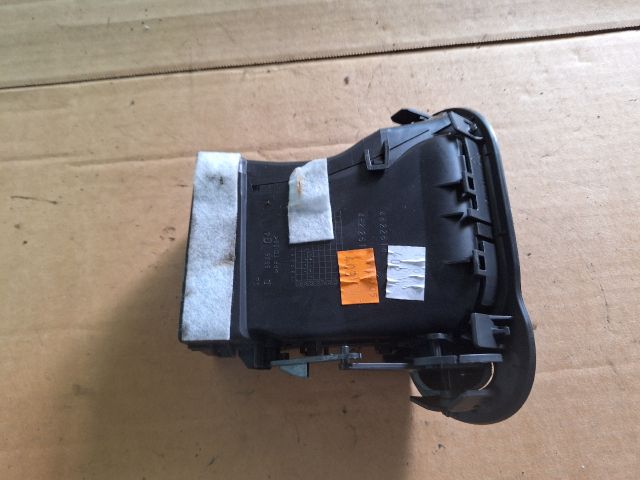 bontott RENAULT MODUS Bal Szellőző