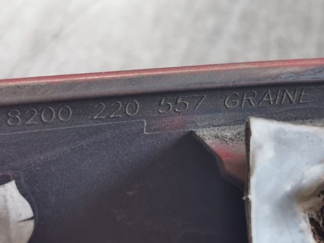 bontott RENAULT MODUS Csomagtérajtó Díszléc