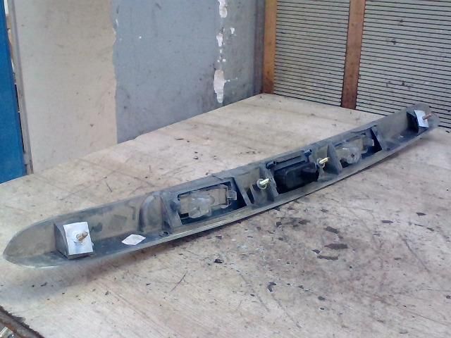 bontott RENAULT MODUS Csomagtérajtó Díszléc