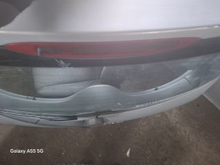 bontott RENAULT MODUS Csomagtérajtó (Részeivel)