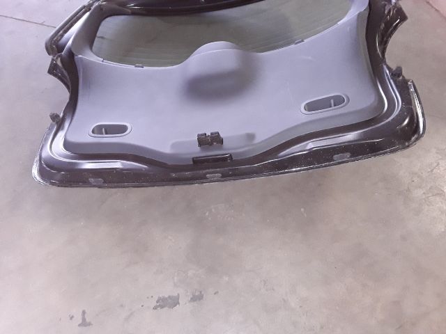 bontott RENAULT MODUS Csomagtérajtó (Üres lemez)