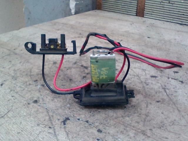 bontott RENAULT MODUS Előtét Ellenállás Fűtőmotor